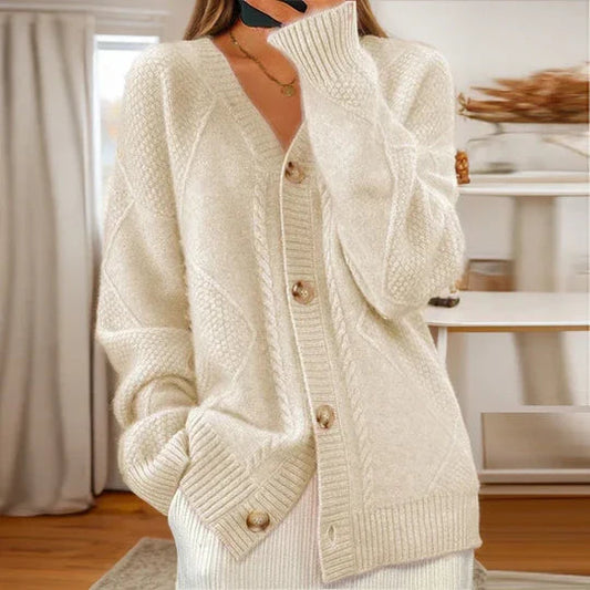 Alora | Cardigan Femme en Maille Torsadée Col Montant à Boutons