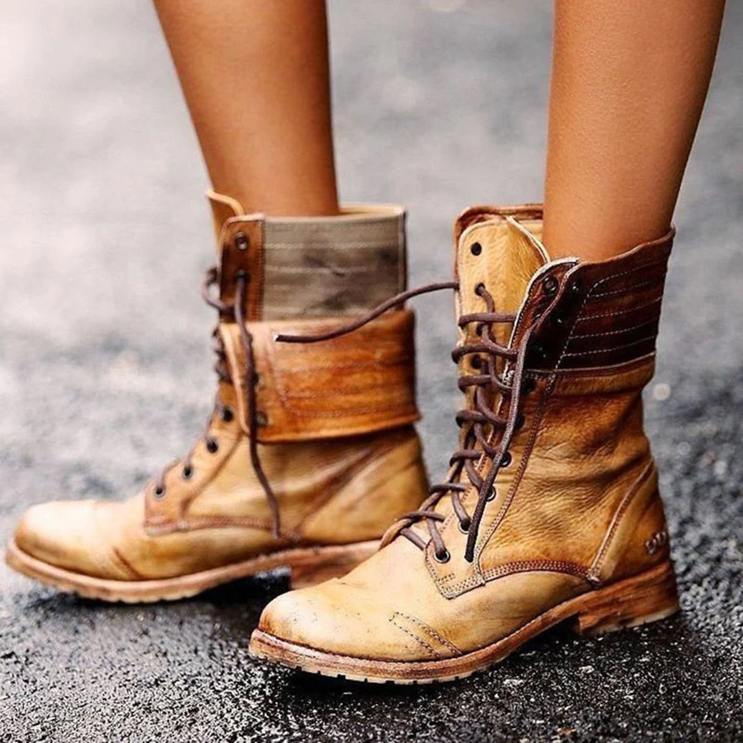 Ambre | Rangers Femme en Cuir Vieilli à Lacets Revers Talon Bas