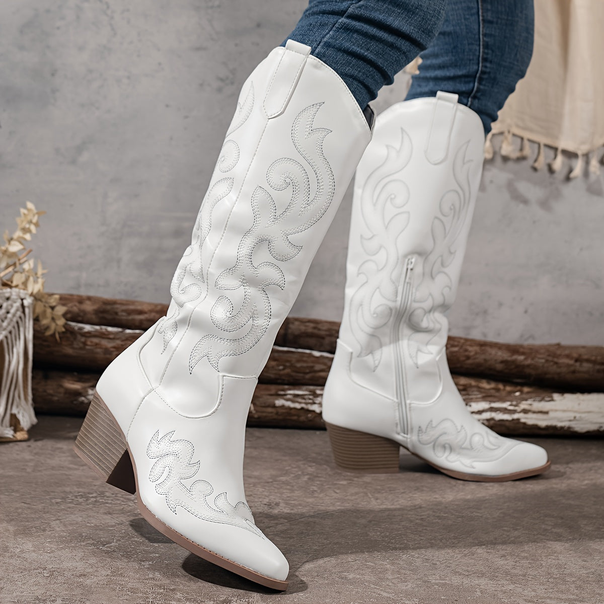 Aurélie | Santiags Femme Hautes en Simili Cuir Brodées Talon Large
