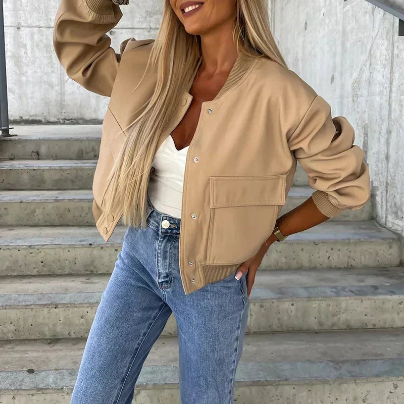 Léonie | Veste Bomber Femme Crop Col Rond à Boutons Pression et Poches